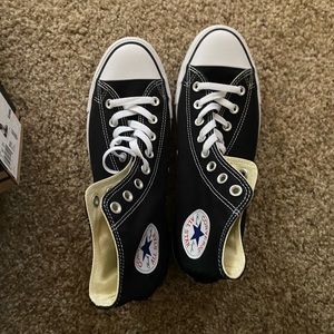 Brand New black Converse woman’s size 11
